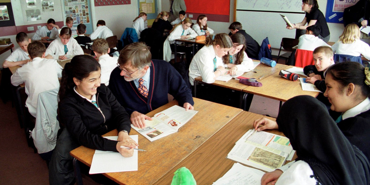 classroom-b9ee7f46e038c9d093e1013a4118de36