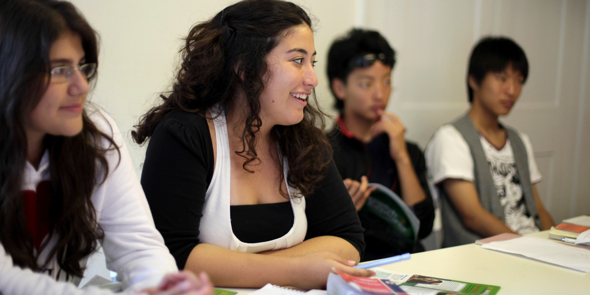 teenagers-in-class-together_6063404460_o
