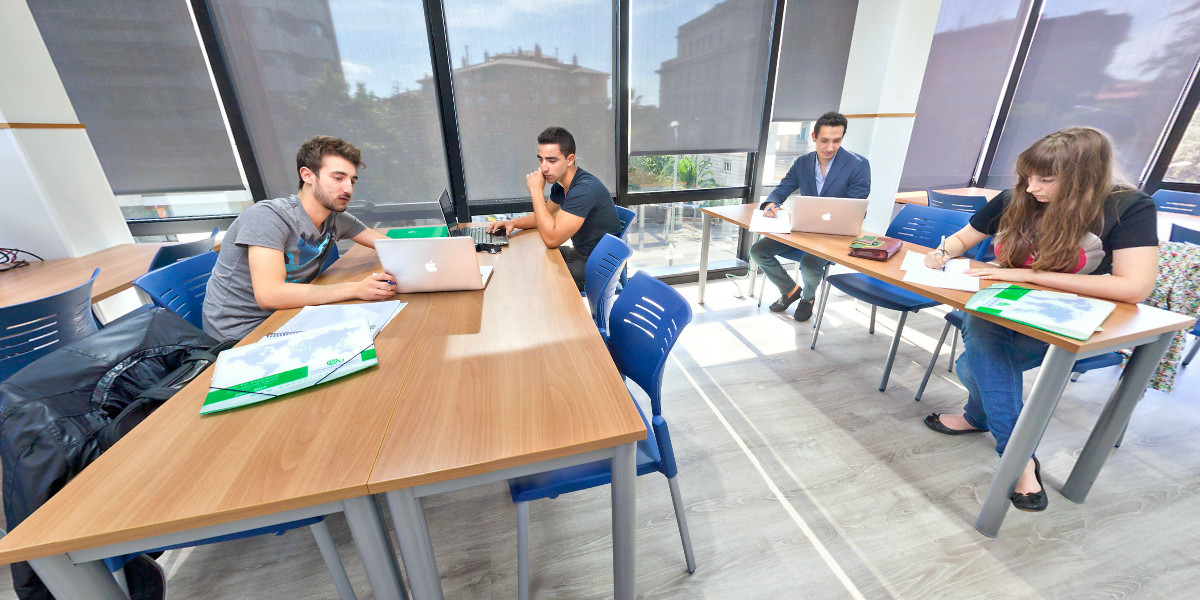 eu-business-school-barcelona-10